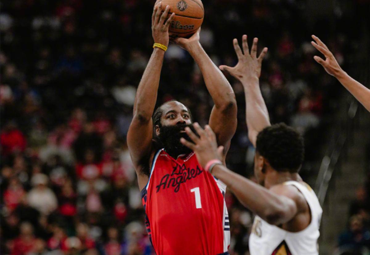 开云体育登录-快船绝杀鹈鹕，保罗点燃赛场