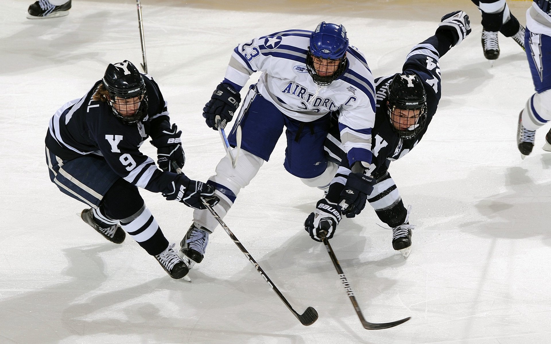 西决生死战之夜，布鲁诺让比赛提前失去悬念
