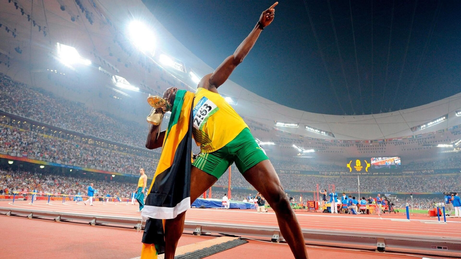 开云体育在线-巴斯托尼爆发！玻利维亚连续得分压制牙买加，高原足球的战术革命